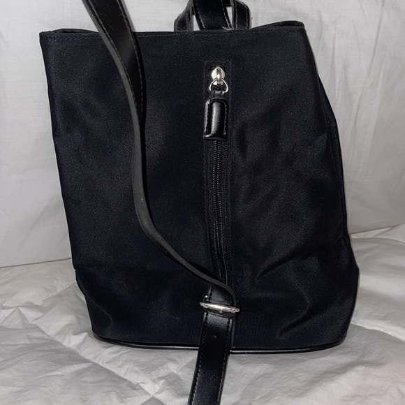 Liz Claiborne woman’s crossshoulder bag - Picture 4 of 8